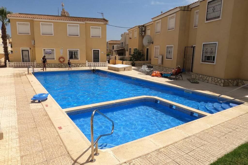 Close To Beaches & Golf Courses - With Pool & Bbq Alicante Exterior photo